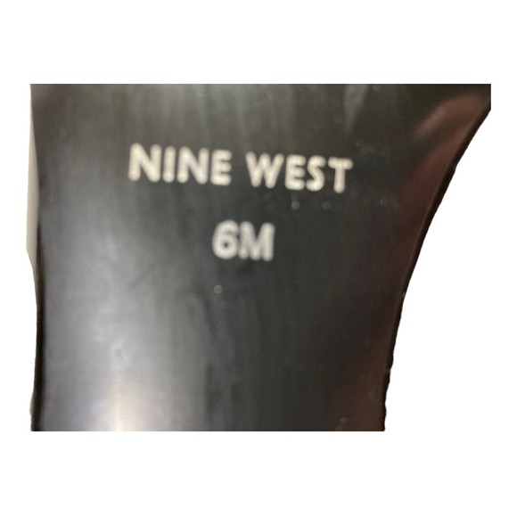 NINE WEST Pumps Mazzo Black Patent Leather Peep Toe Heels Women's 6M EUC - Picture 10 of 10